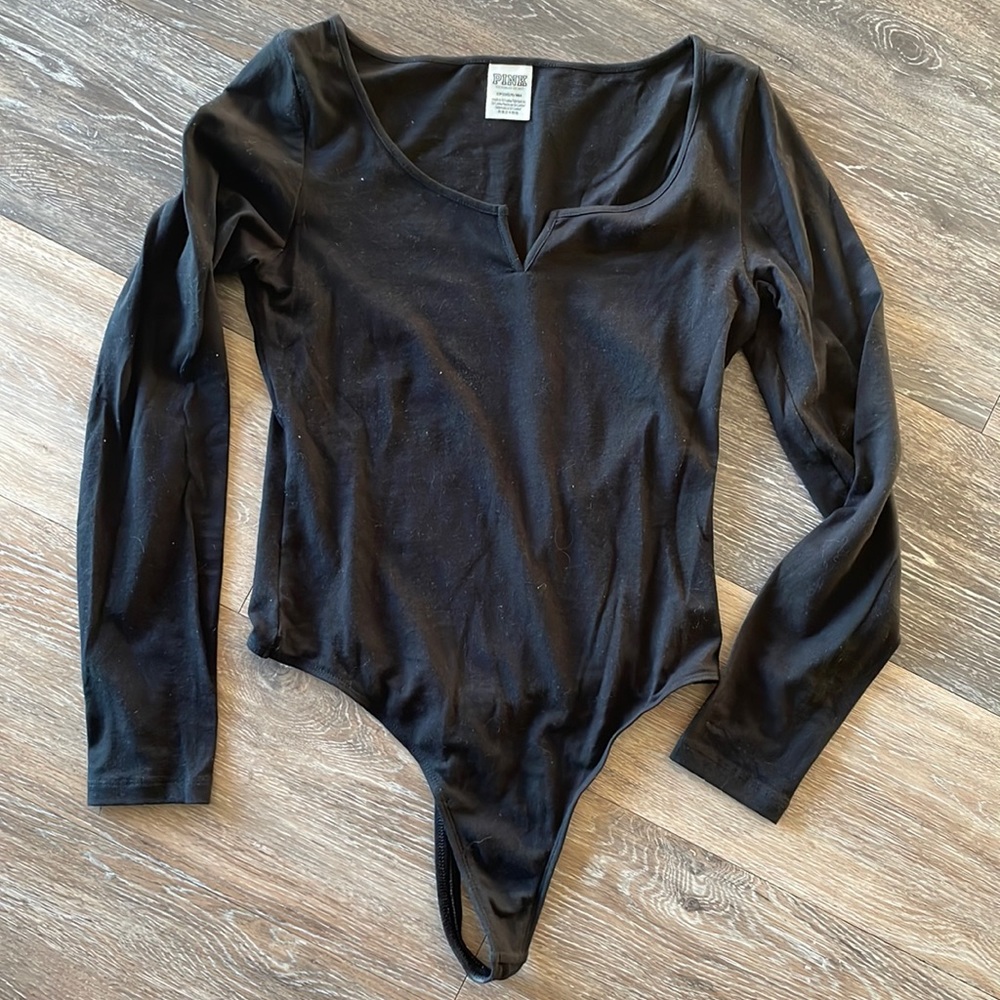 PINK \\ Black long sleeves one piece body suit